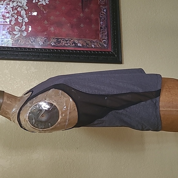 Lululemon Run Off Route Sheer Tank Top Racerback Crisscross Strappy Back 6 - Picture 8 of 9